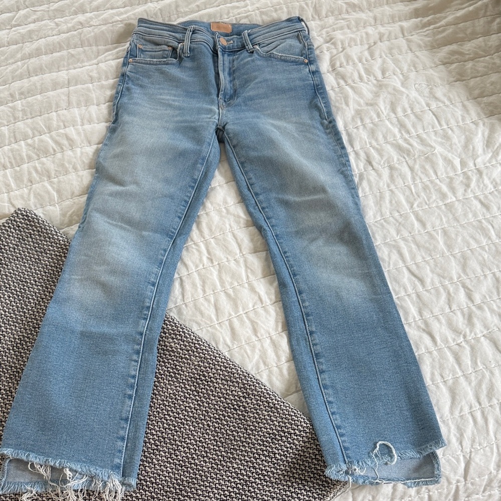 MOTHER - Insider Crop Step Fray Denim, size 24